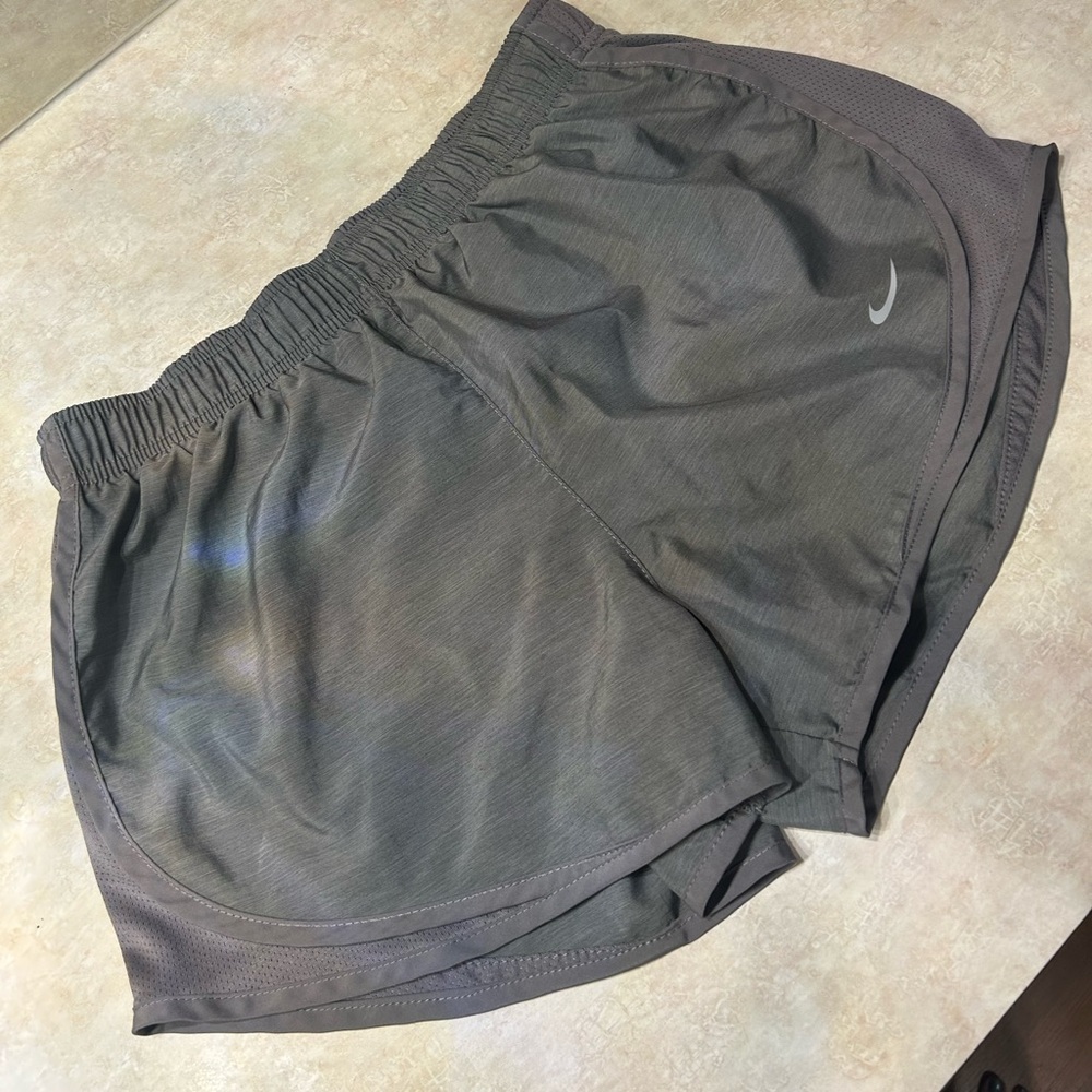 Nike Running shorts gray size medium